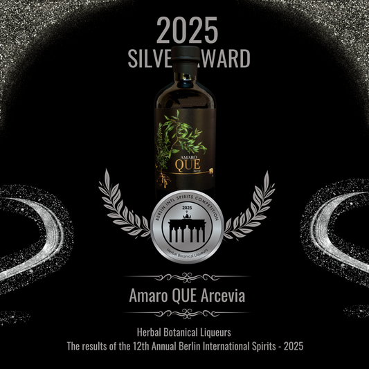 Amaro Què - Liquore artigianale rosmarino biologico foglie d'olivo e miele