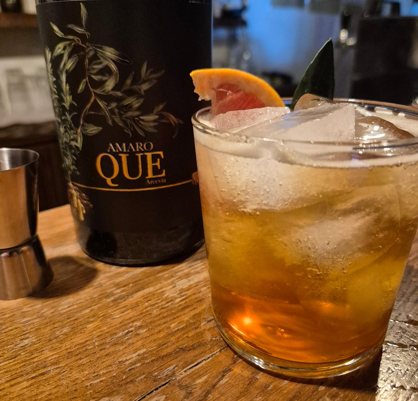 Amaro Què - Liquore artigianale rosmarino biologico foglie d'olivo e miele