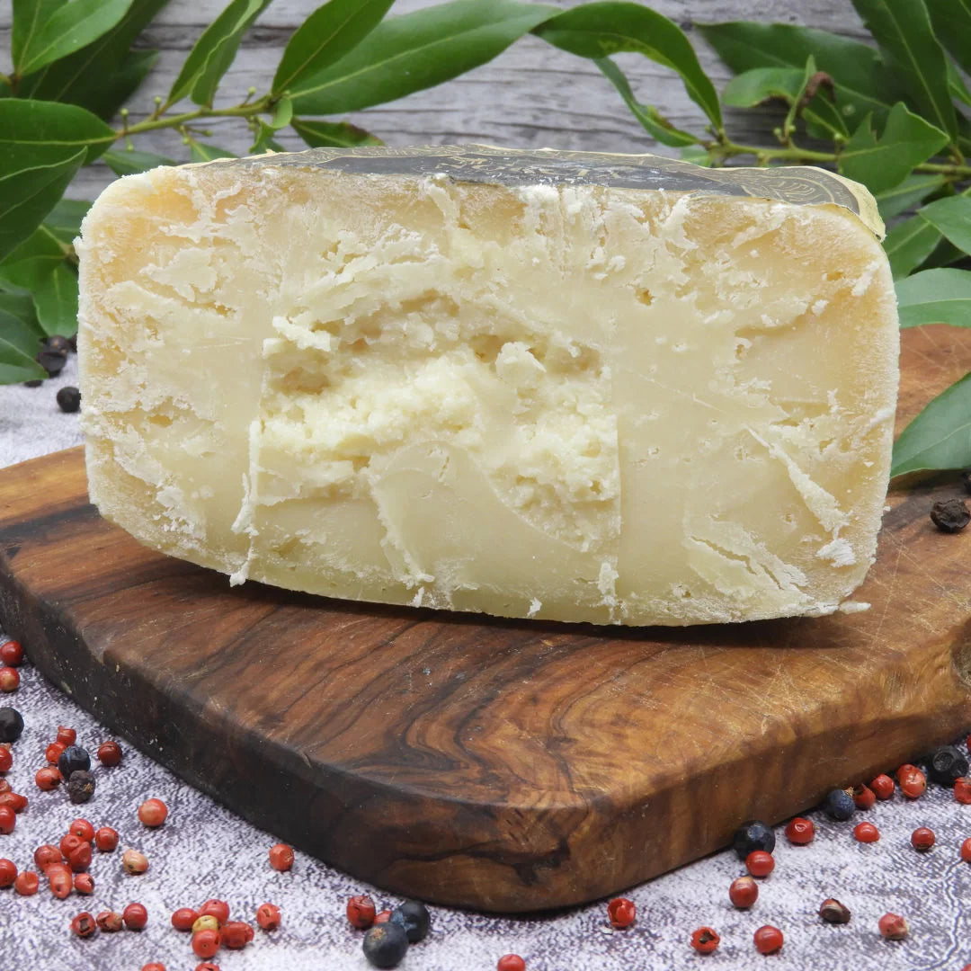 Formaggio pecorino stagionato di Norcia - 500gr  circa
